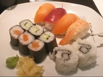 照片: Tokio Sushi